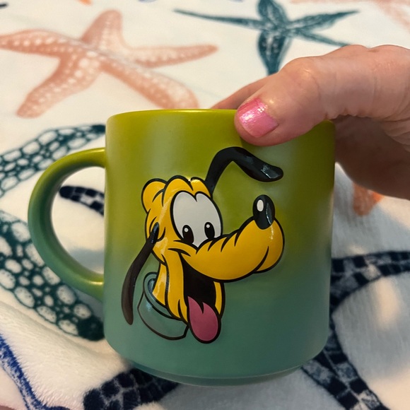 Disney Goofy and Pluto Mug - Picture 3 of 3